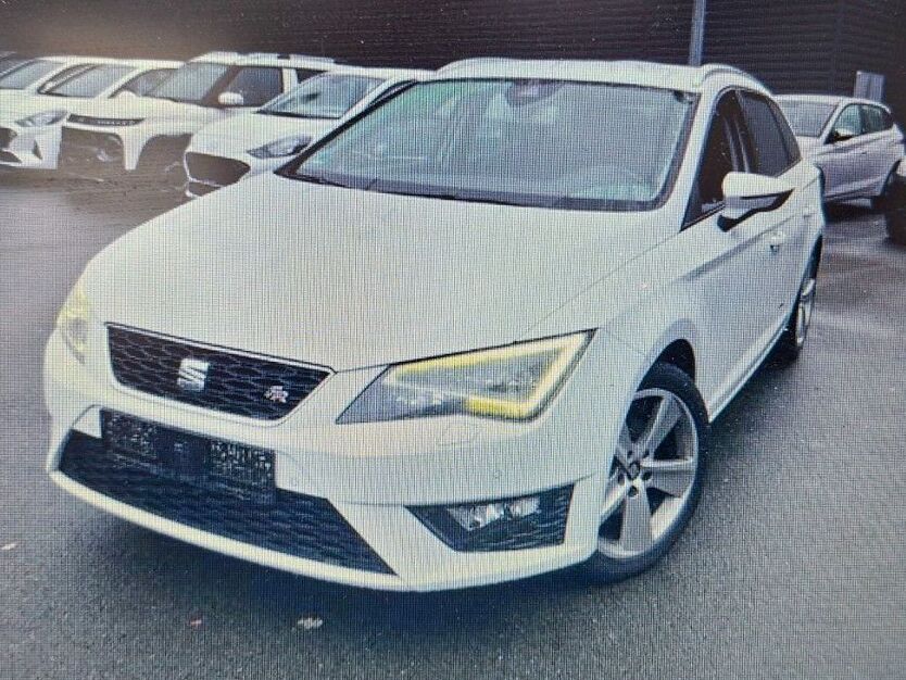 Seat Leon 76.911 km 11.599 € Detmold 32758