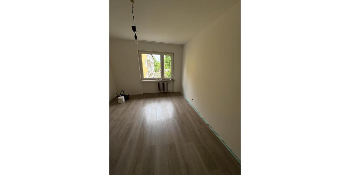 Etagenwohnung Bielefeld Sennestadt - 5 Zimmer, 70 m&sup2;, 700&euro; | Angebot:26190204