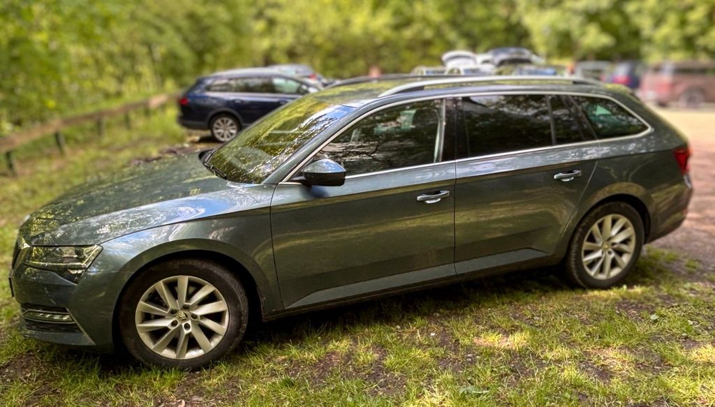 Skoda Superb 78.600 km 20.400 &euro; Detmold 32756