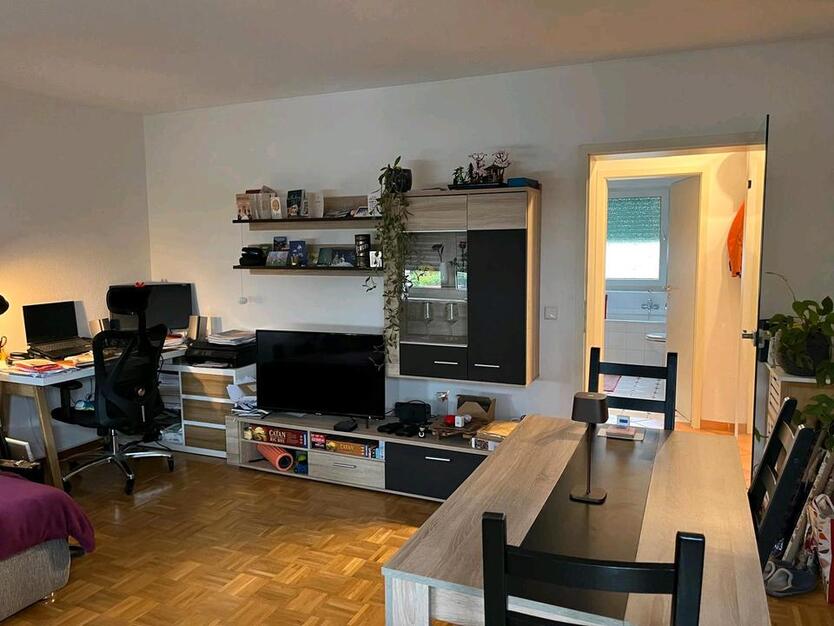 Helle 3 Zimmer Wohnung zimmer