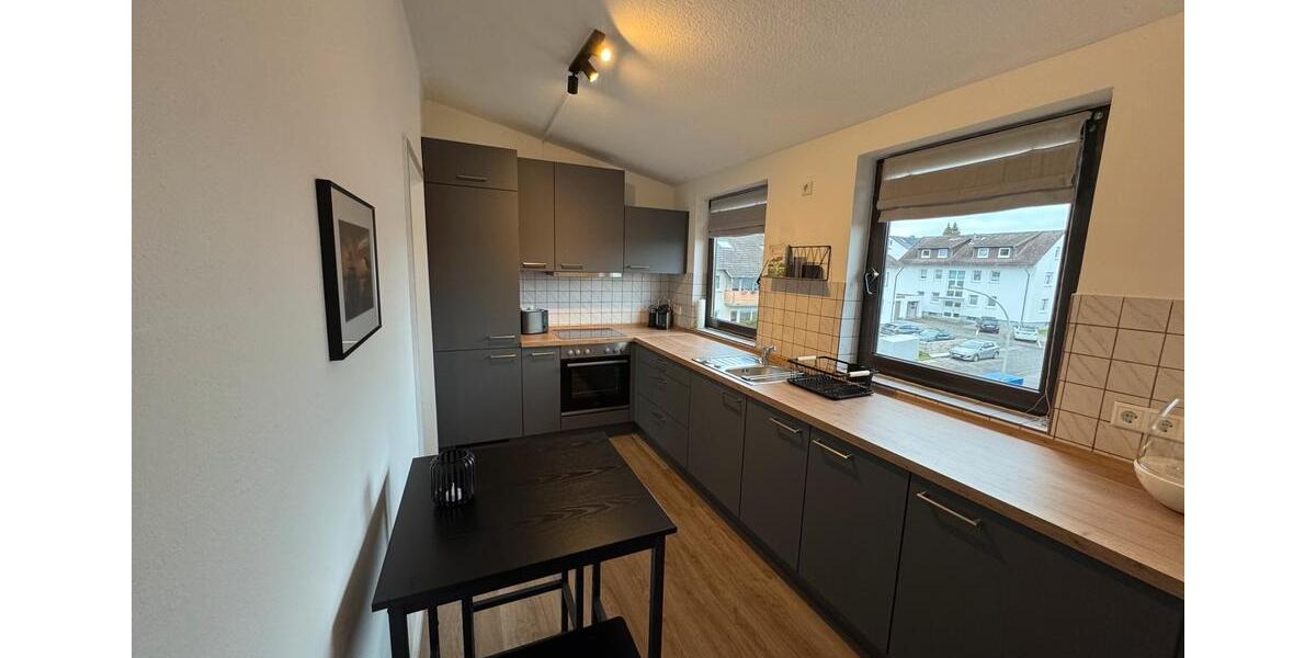 Dachgeschoßwohnung Brakel - 3 Zimmer, 65 m&sup2;, 850&euro; | Angebot:26347757