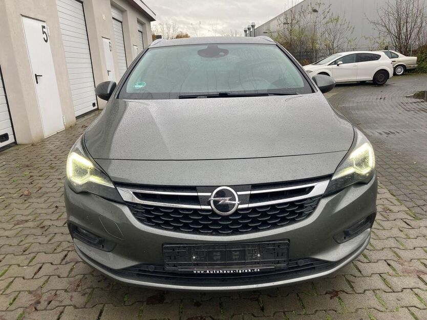 Opel Astra 136.000 km 7.990 € Schloß Holte 33758