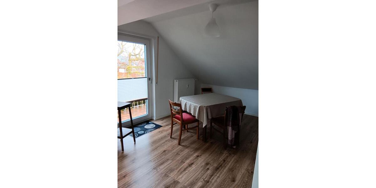 Dachgeschoßwohnung Marsberg - 3 Zimmer, 65 m&sup2;, 500&euro; | Angebot:26045498
