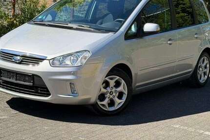 Ford C-Max 157.000 km 3.999 &euro; Paderborn 33100