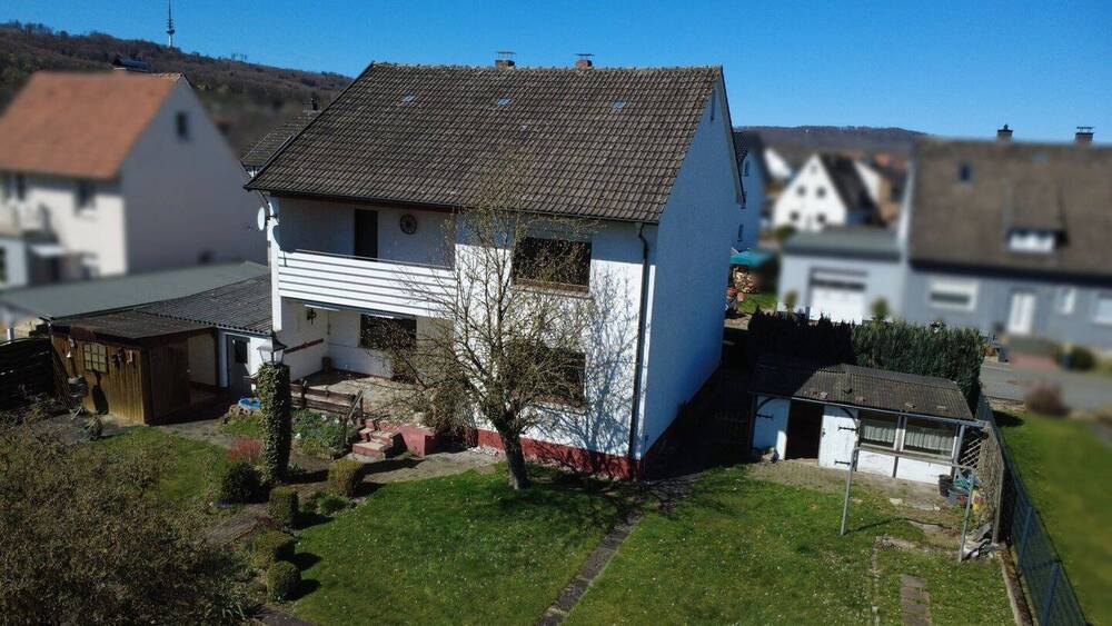 Einfamilienhaus Willebadessen - 5 Zimmer, 140 m&sup2;, 199.000&euro; | Angebot:26724091