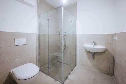 Wohnung zum Mieten in Schloß Holte-Stukenbrock 720 € 62.64 m² 2 zimmer