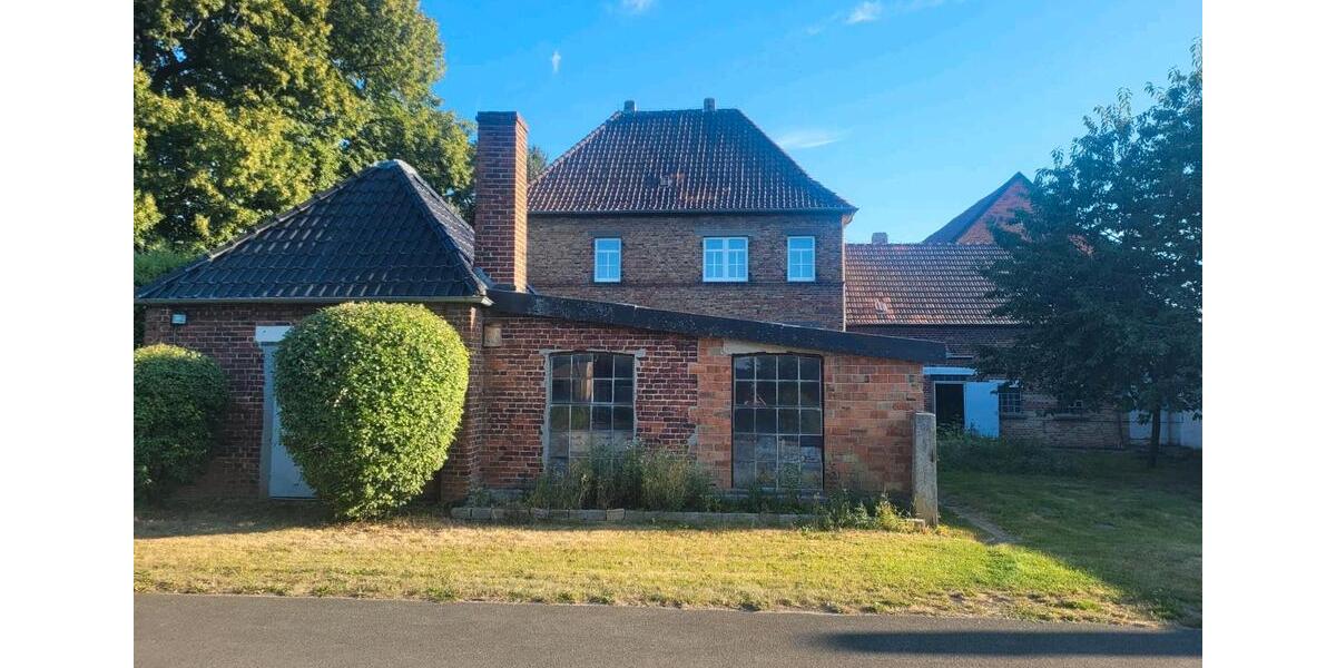 Bauernhaus, Landhaus Geseke - 7 Zimmer, 200 m&sup2;, 800.000&euro; | Angebot:27428303