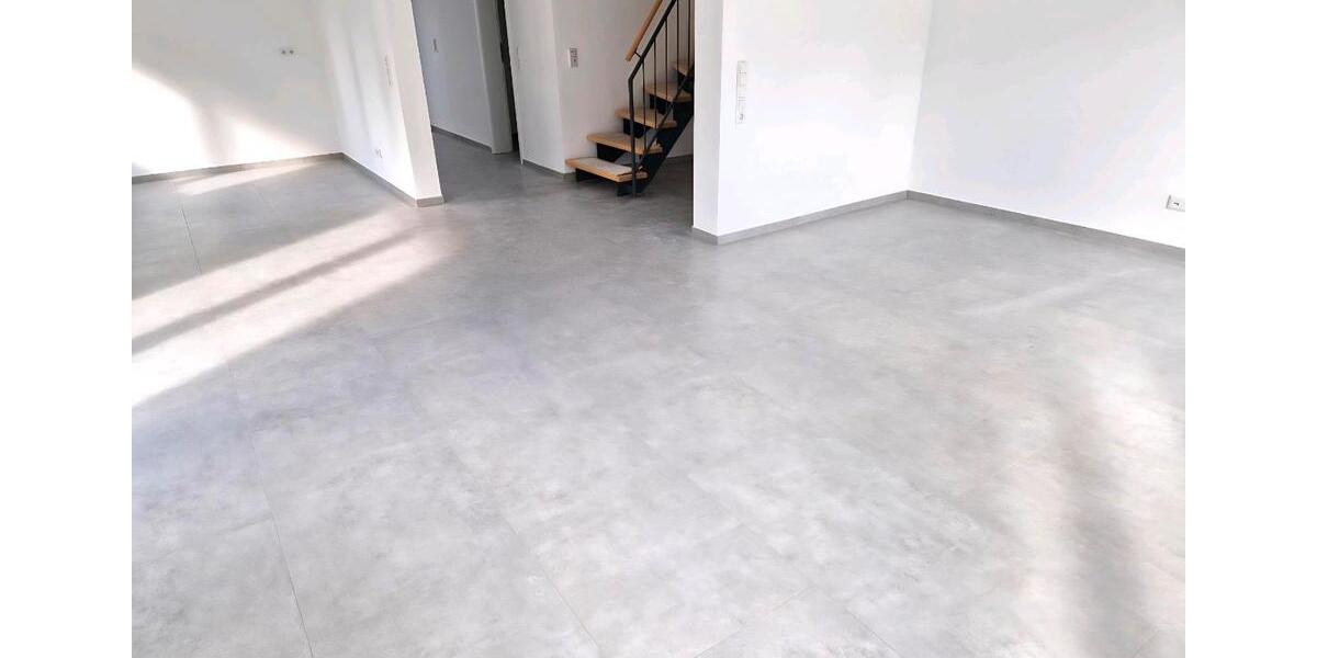 Doppelhaushälfte Detmold Hakedahl - 4 Zimmer, 116 m&sup2;, 1.700&euro; | Angebot:25307295