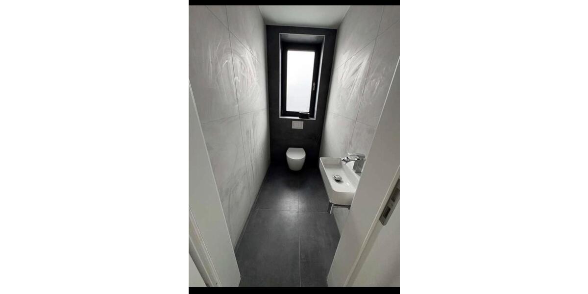Dachgeschoßwohnung Paderborn Univiertel - 4 Zimmer, 110 m&sup2;, 1.400&euro; | Angebot:26237013
