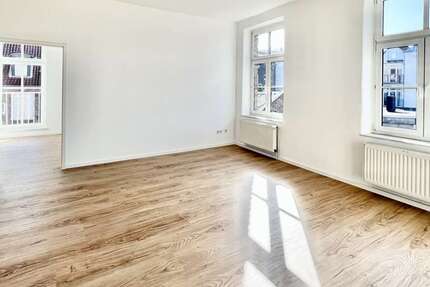 Wohnung Detmold - 2 Zimmer, 69 m&sup2;, 600&euro; | Angebot:25451881