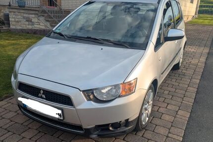 Mitsubishi Colt 154.777 km 2.850 &euro; Büren 33142