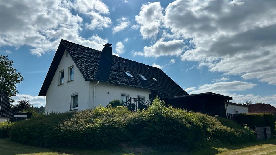 Einfamilienhaus Bad Driburg - 7 Zimmer, 160 m&sup2;, 175.000&euro; | Angebot:27295997