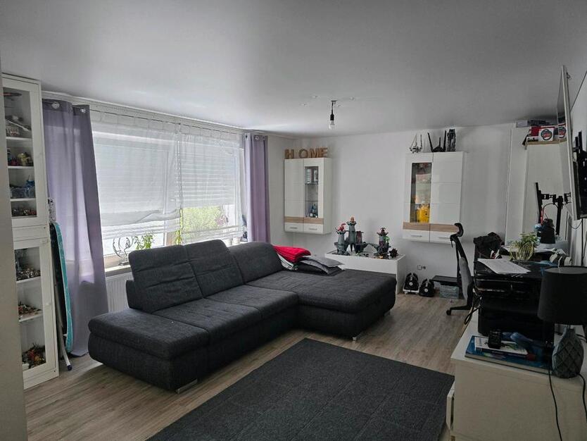 renovierte Erdgeschoßwohnung inkl. Tiefgaragenstellplatz