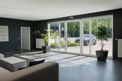 NUTZAREAL IN TOP-LAGE, REPRÄSENTATIV & VIELSEITIG - Gewerbeobjekt Paderborn | Angebot:25025210