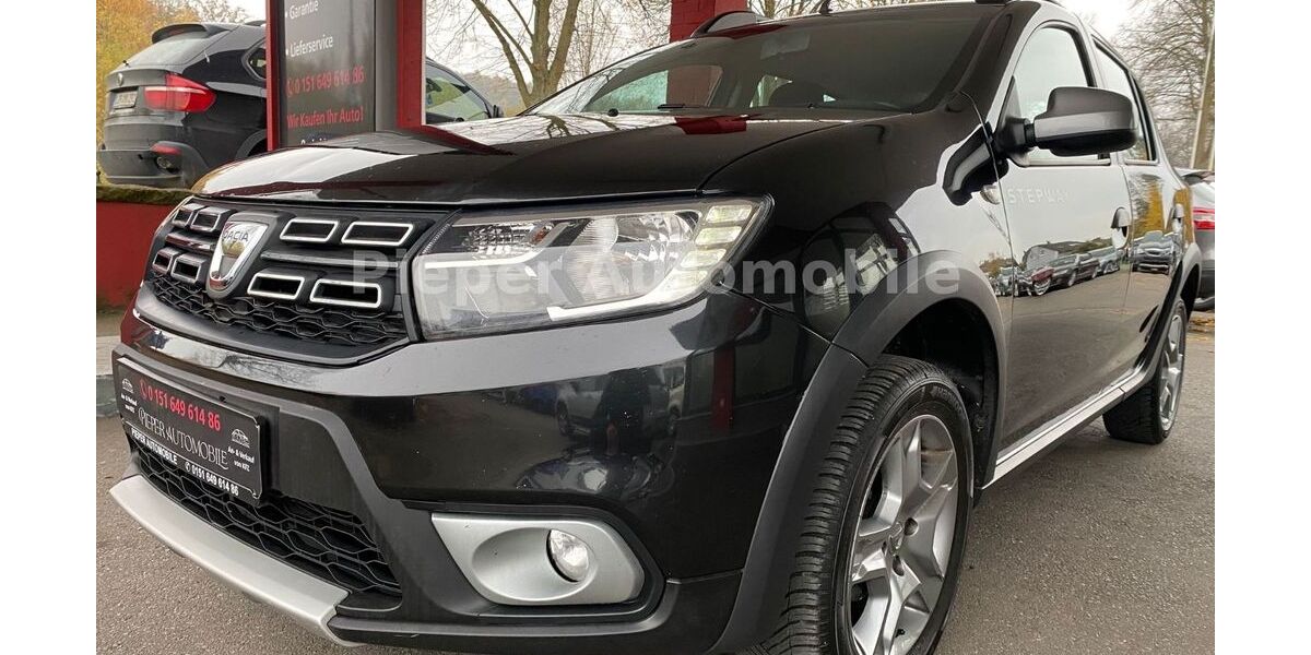 Dacia Sandero 100.000 km 7.690 &euro; Oerlinghausen 33813
