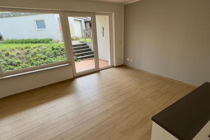 Wohnung Borchen - 1 Zimmer, 25 m&sup2;, 250&euro; | Angebot:26413900