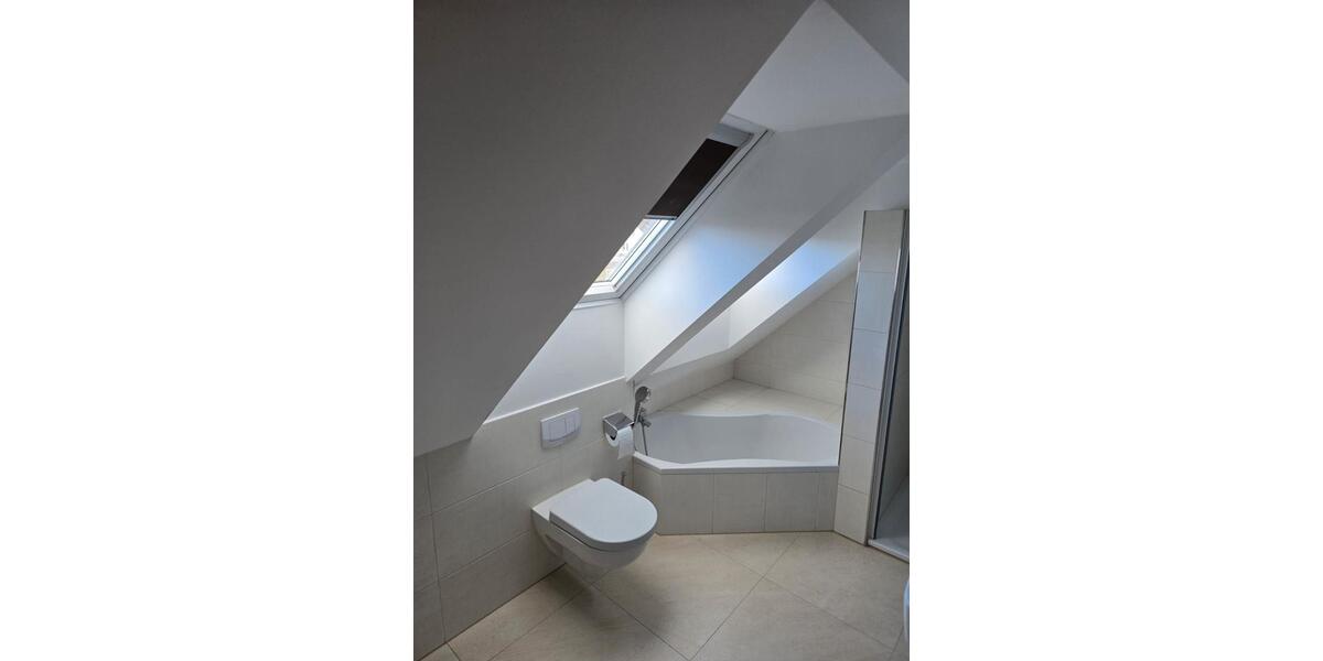 Etagenwohnung Bad Lippspringe - 3 Zimmer, 95 m&sup2;, 330.000&euro; | Angebot:26483358