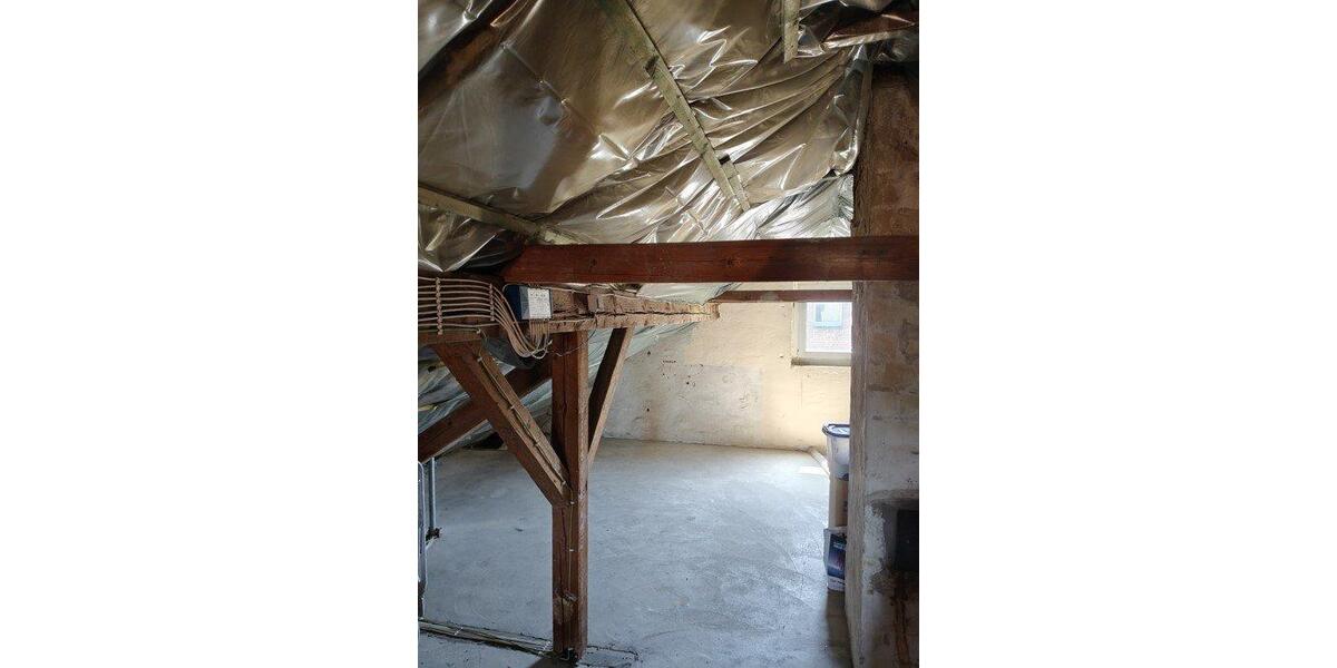 Mehrfamilienhaus, Wohnhaus Altenbeken - 9 Zimmer, 172 m&sup2;, 290.000&euro; | Angebot:27048329
