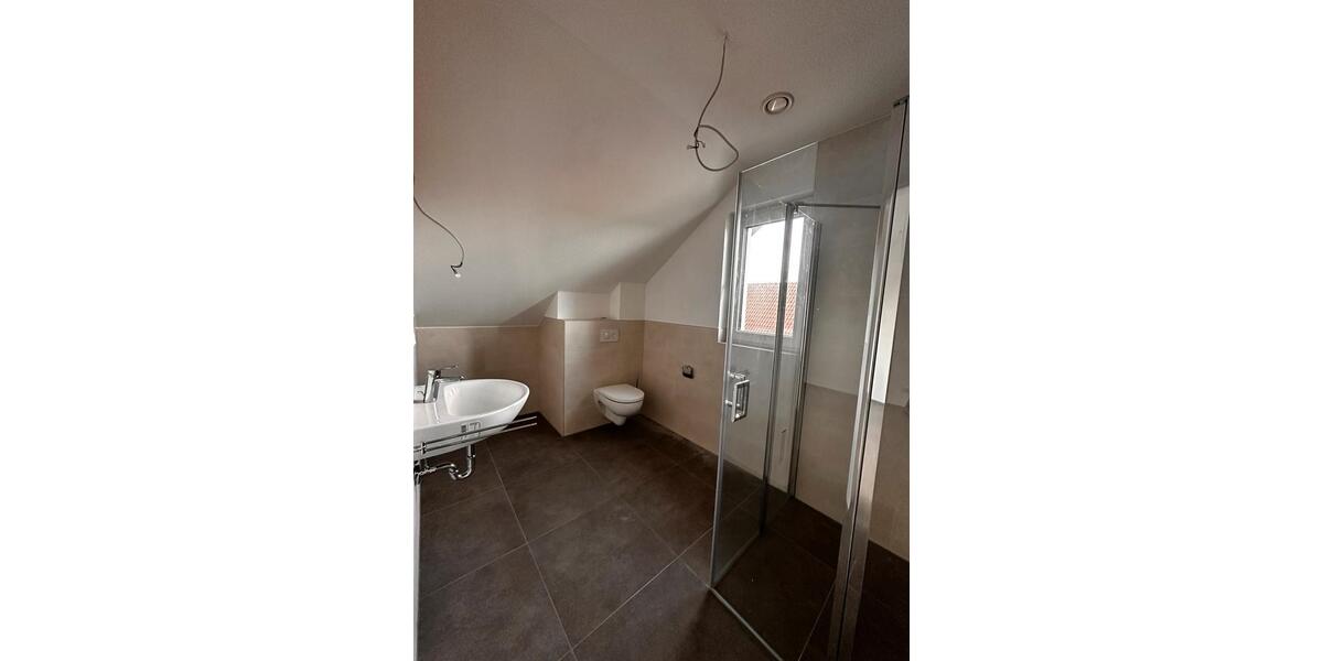 Dachgeschoßwohnung Paderborn Univiertel - 2 Zimmer, 89 m&sup2;, 1.240&euro; | Angebot:26182182