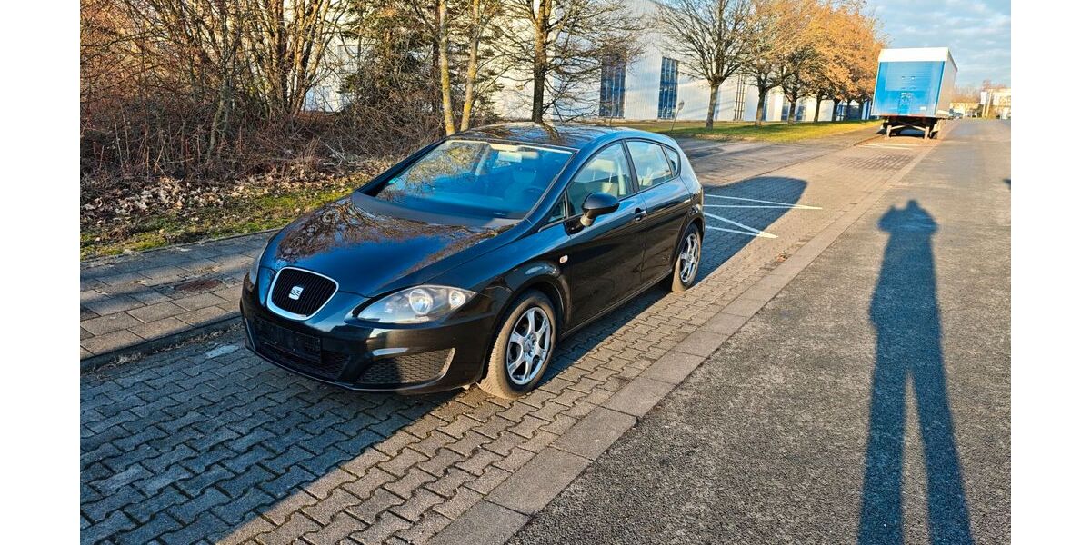 Seat Leon 155.220 km 4.800 &euro; Büren 33142
