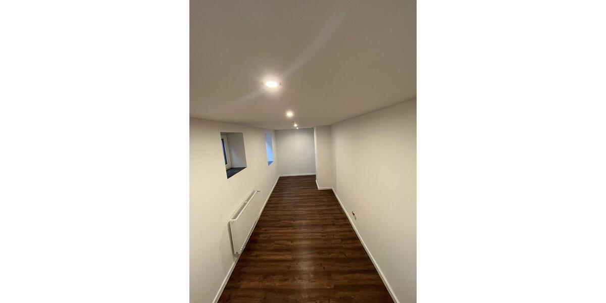 Erdgeschoßwohnung Nieheim - 4 Zimmer, 90 m&sup2;, 670&euro; | Angebot:27626214