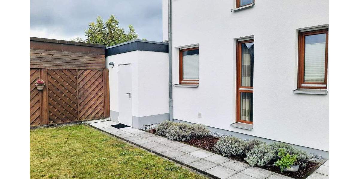 Etagenwohnung Oerlinghausen Lipperreihe - 3 Zimmer, 122 m&sup2;, 299.000&euro; | Angebot:24728557