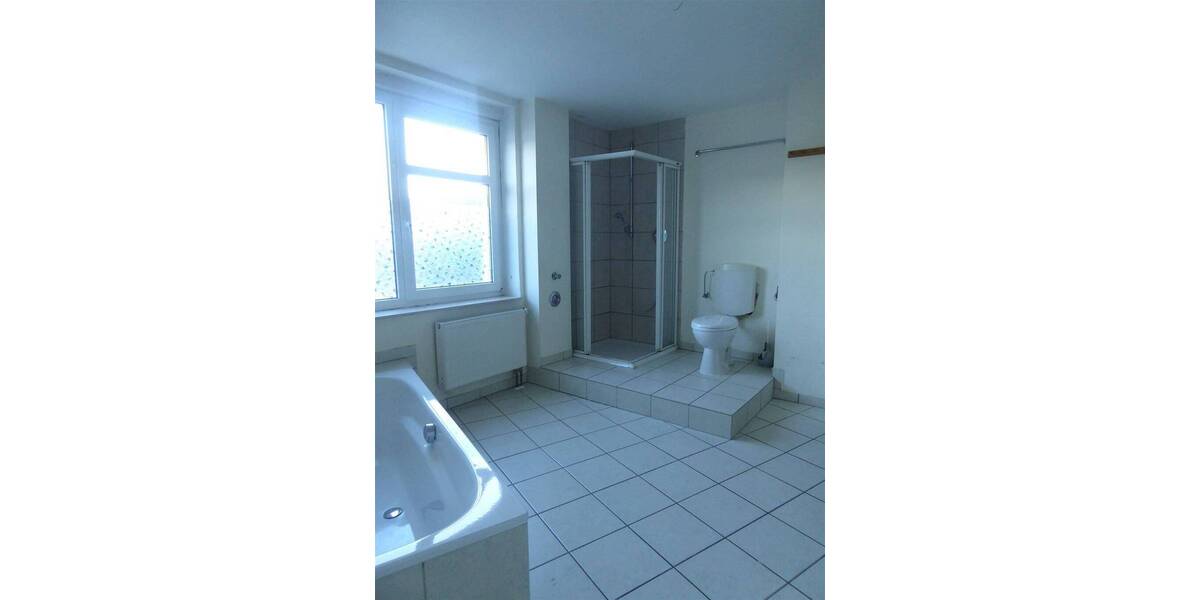 Etagenwohnung Bad Driburg - 3 Zimmer, 105 m&sup2;, 530&euro; | Angebot:26189266