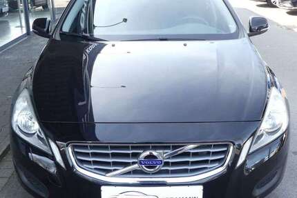 Volvo V60 138.935 km 4.950 € Rheda-Wiedenbrück 33378