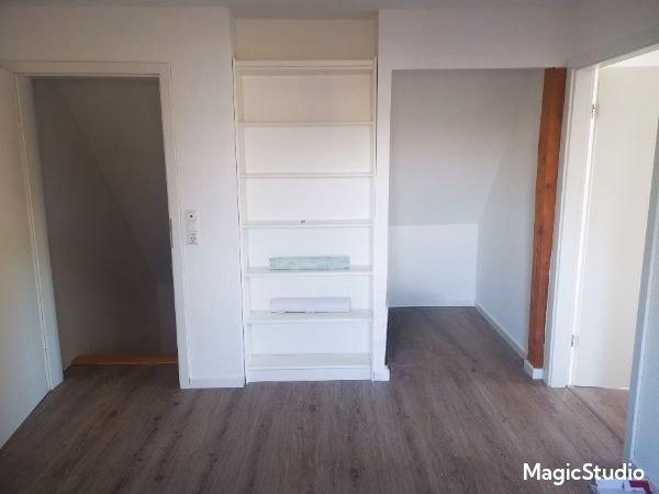 Maisonettenwohnung Delbrück - 7 Zimmer, 143 m&sup2;, 1.390&euro; | Angebot:27606573