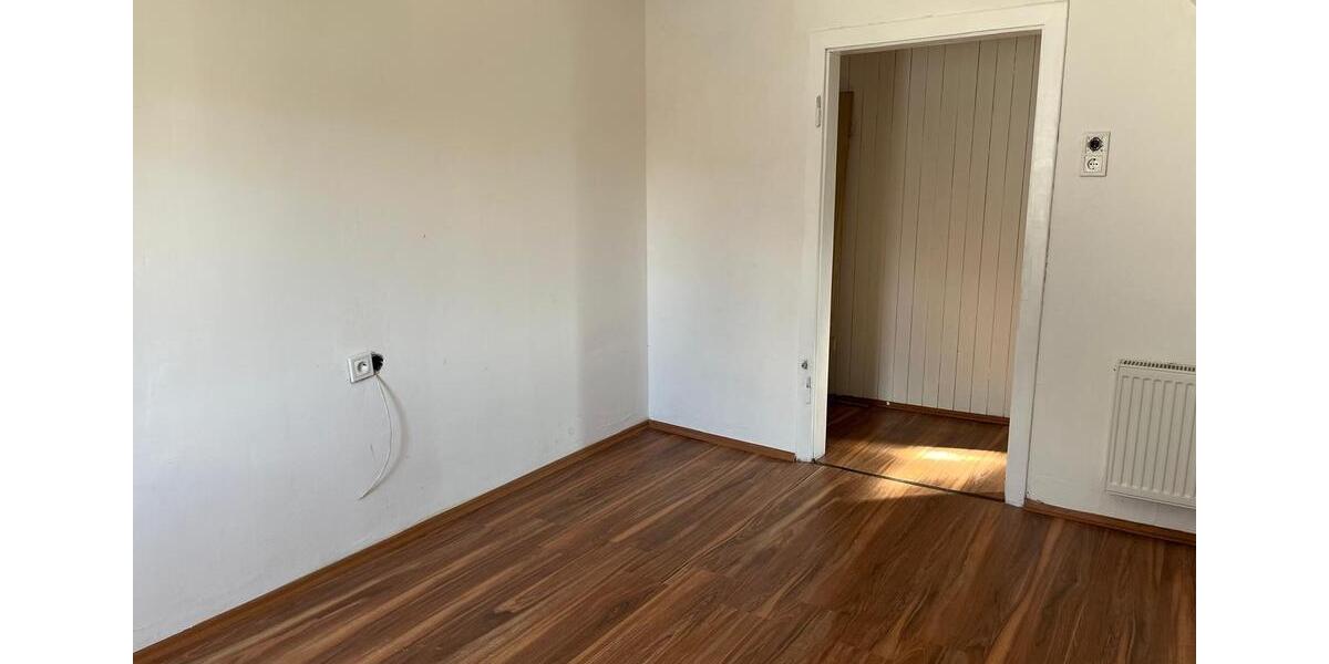 Einfamilienhaus Marsberg - 11 Zimmer, 190 m&sup2;, 249.999&euro; | Angebot:26047448