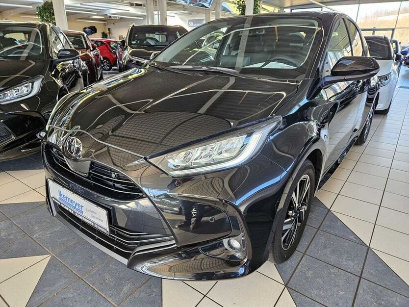 Yaris