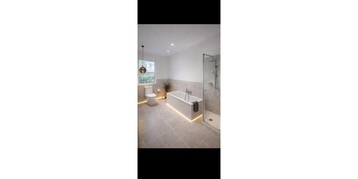 Einfamilienhaus Paderborn Neuenbeken - 7 Zimmer, 160 m&sup2;, 179.000&euro; | Angebot:25721397