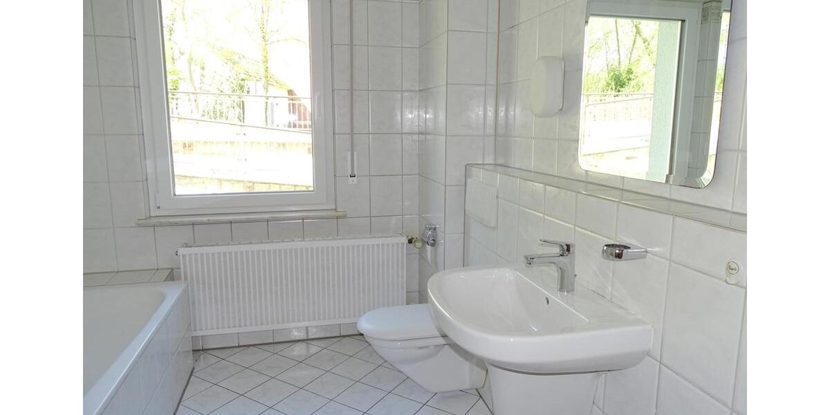 Erdgeschoßwohnung Büren - 2 Zimmer, 72 m&sup2;, 495&euro; | Angebot:26545803