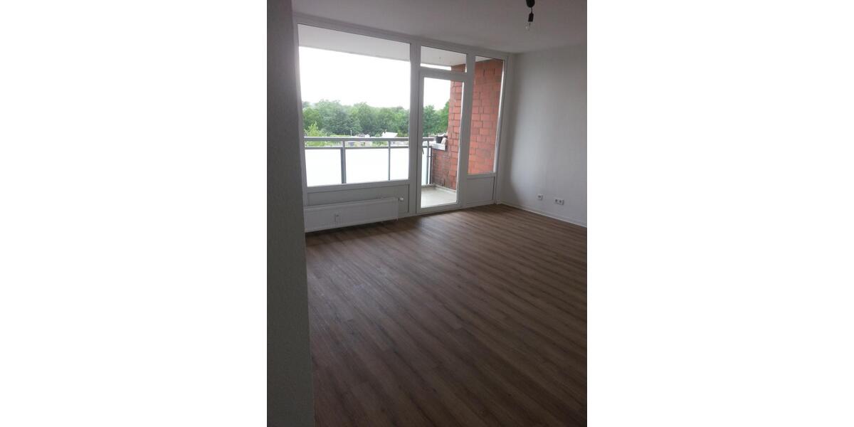 Dachgeschoßwohnung Paderborn - 3 Zimmer, 77 m&sup2;, 750&euro; | Angebot:26476688