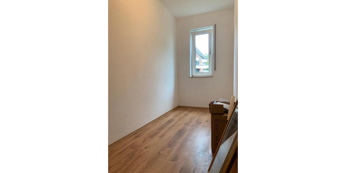Etagenwohnung Bad Driburg - 2.5 Zimmer, 65 m&sup2;, 470&euro; | Angebot:27605556