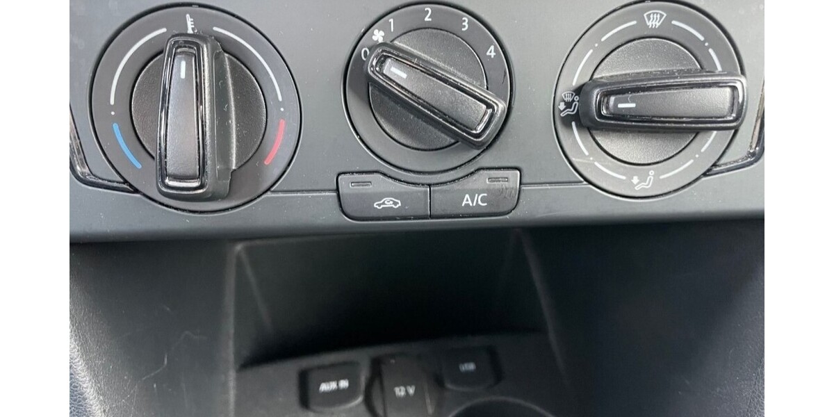 VW Polo 254.000 km 5.400 &euro; Bad Driburg 33014