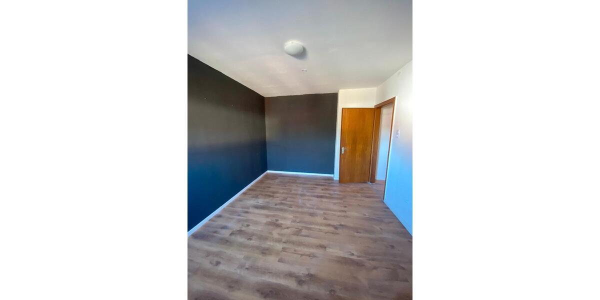 Etagenwohnung Bad Driburg - 3 Zimmer, 73 m&sup2;, 480&euro; | Angebot:26276798