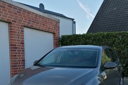 VW Golf 89.590 km 8.250 &euro; Schloß Holte-Stukenbrock 33758