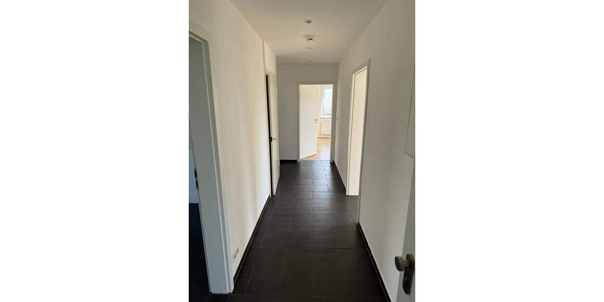 Etagenwohnung Detmold Innenstadt - 4 Zimmer, 85 m&sup2;, 795&euro; | Angebot:25532850