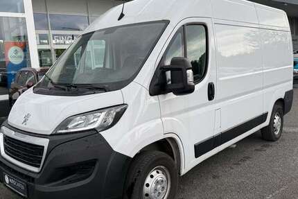 Peugeot Boxer 9.550 km 27.950 &euro; Paderborn 33106