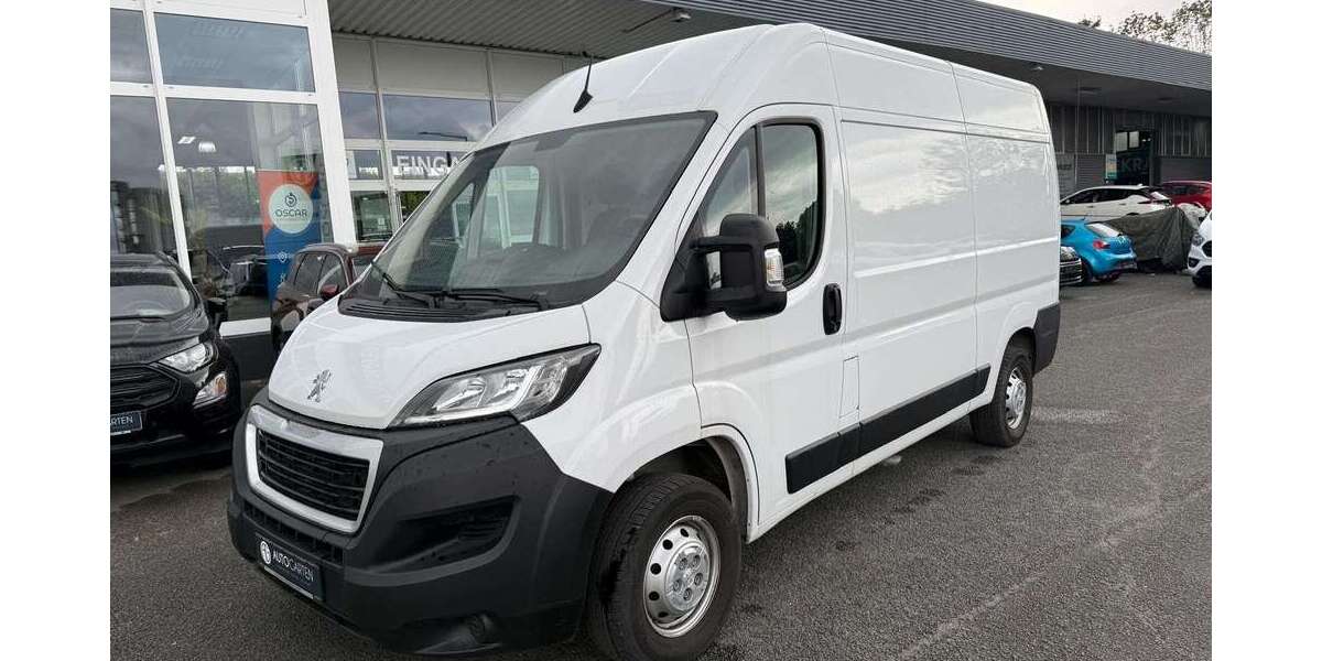 Peugeot Boxer 9.550 km 27.950 &euro; Paderborn 33106