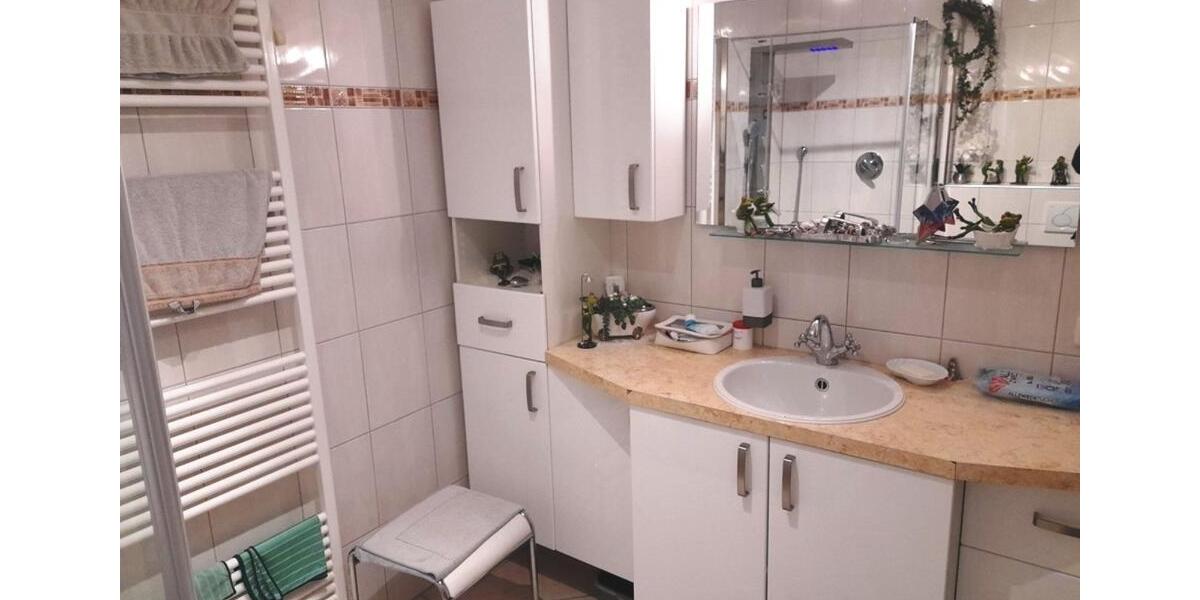 Etagenwohnung Schloß Holte-Stukenbrock Stukenbrock - 3 Zimmer, 80 m&sup2;, 290.000&euro; | Angebot:23530531