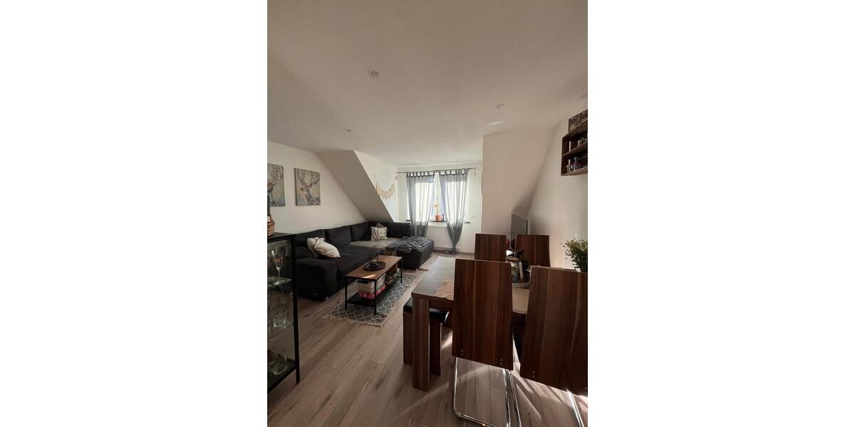 Dachgeschoßwohnung Marsberg - 2 Zimmer, 80 m&sup2;, 750&euro; | Angebot:26329328