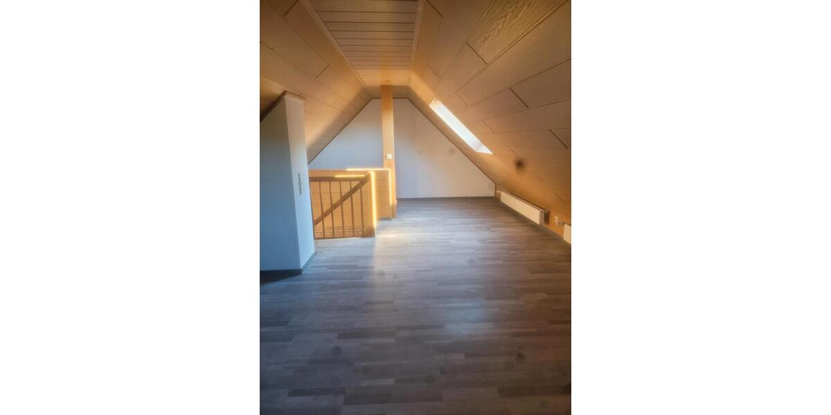 Doppelhaushälfte Marsberg - 4 Zimmer, 125 m&sup2;, 830&euro; | Angebot:26449176