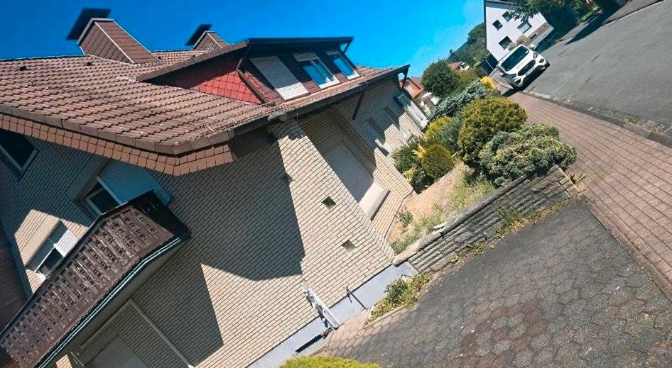 Einfamilienhaus Bad Driburg - 8 Zimmer, 220 m&sup2;, 320.000&euro; | Angebot:26939531