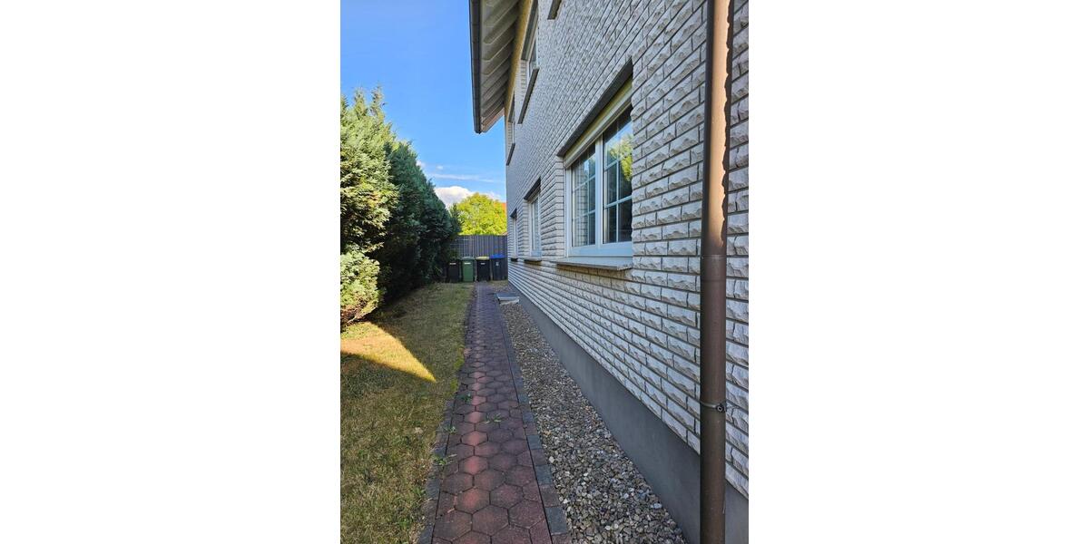 Detmold-Loßbruch - schöne, helle 3ZKB-Wohnung im EG 3 zimmer