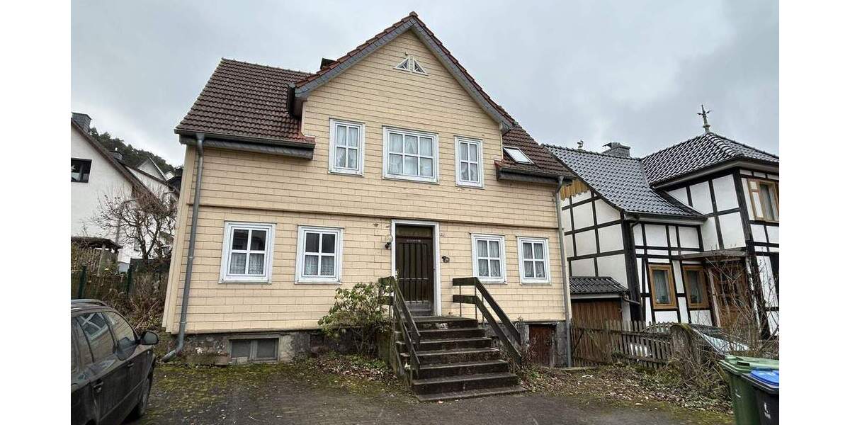 Einfamilienhaus Marsberg Niedermarsberg - 5 Zimmer, 140 m&sup2;, 150.000&euro; | Angebot:26724851