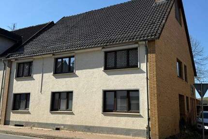 Haus Brakel Erkeln - 5 Zimmer, 140 m&sup2;, 129.000&euro; | Angebot:26806104