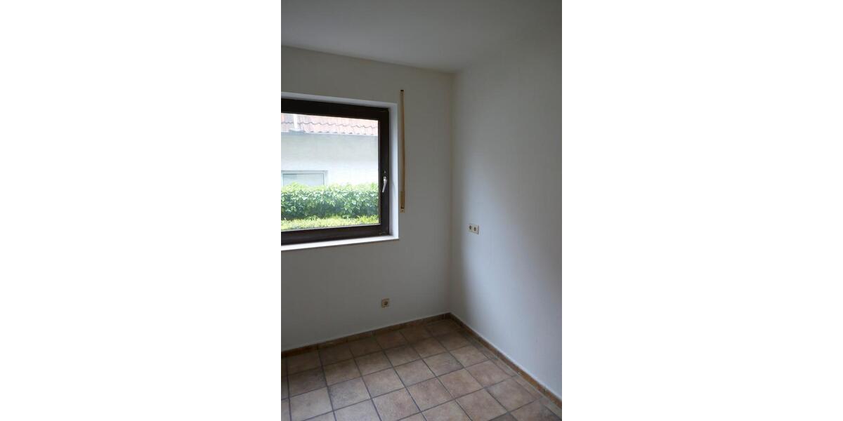 Erdgeschoßwohnung Paderborn - 3 Zimmer, 78 m&sup2;, 545&euro; | Angebot:26479431