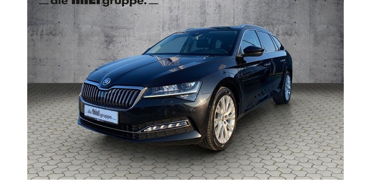 Skoda Superb 74.300 km 30.480 &euro; Paderborn 33104